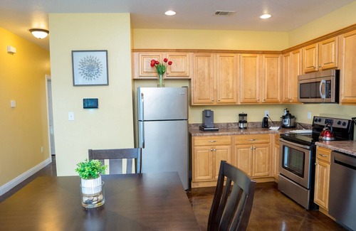 Kreole Apartment | Unit E