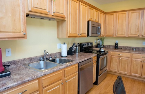 Kreole Apartment | UNIT H