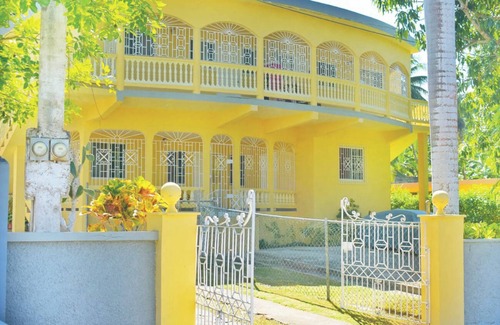Montego Bay Apartment | Unity Villa