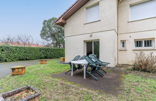 Pessac Apartment | Univers Classique - appt de plain pied avec terrasse