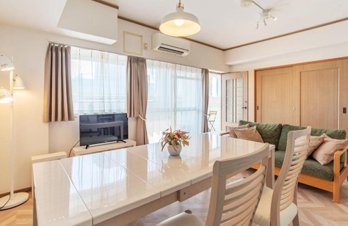 Minato Apartment | Universal Bay Condominium