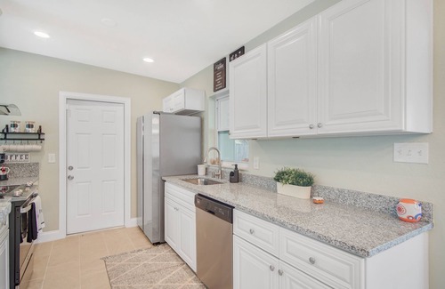 Florida Central Atlantic Coast House | Universal getaway/3 mins from universal studios