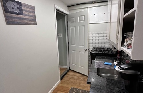 Chapel Hill Apartment | University Retreat is a 650 sq foot efficient space close to UNC and everything.