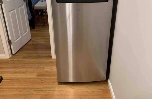 Chapel Hill Apartment | University Retreat is a 650 sq foot efficient space close to UNC and everything.