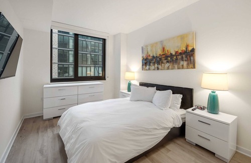 NoMa Hotel | Unlimited Travel Options! 2BR w/In unit Laundry & Heating