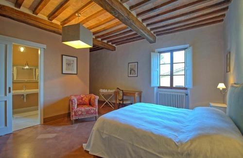 Mola di Bari Apartment | Uno splendido alloggio appena ristrutturato in pieno centro a Mola di Bari