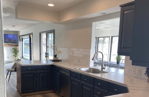 Loveland House | Unobstructed mountainviews Lake Home