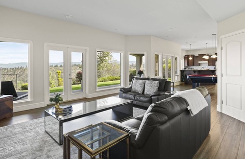 Southwest Mission House | Unobstructed View Of the Lake/City/Mountains -2 Bedroom&Den - Sleeps 5