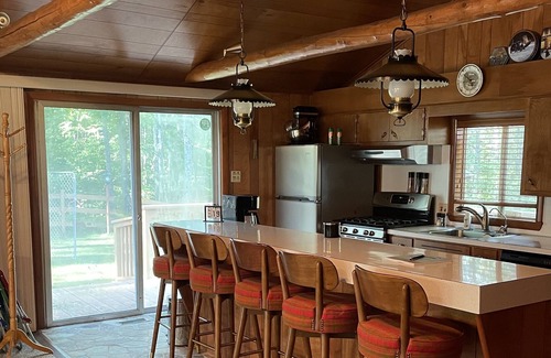 Barton City House | Unplug Up North.
