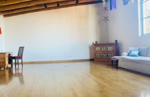 Lower State Apartment | Unplugged Retreat Rare Gem in Heart of Prime Location /LifeChanging