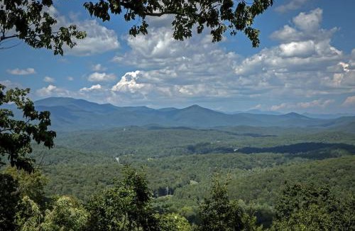 Helen House | UNQUESTIONABLY the BEST VIEWS in North Georgia