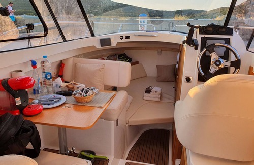 Bastia Boat Rental | UNUSUAL NIGHT ABOARD A BOAT