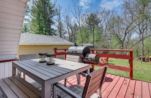 Friendship House | Unwind and Play Cozy A-Frame Getaway in Friendship!