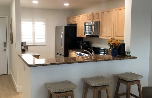 Hutchinson Island South Condo | Unwind at this Oceanfront full of amenities!