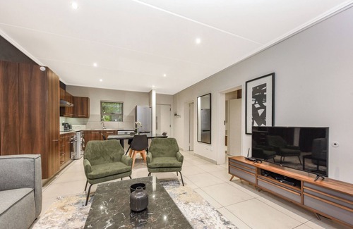 Sandown Apartment | Unwind in Luxury:2BR in Sandton w/Private Balcony