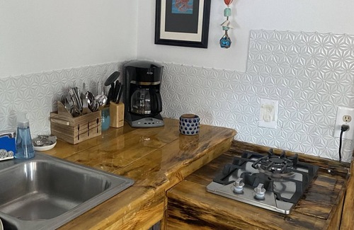 Seward Cabin | Unwind in our Cozy Cabin 7 minutes from the Seaside town of Seward