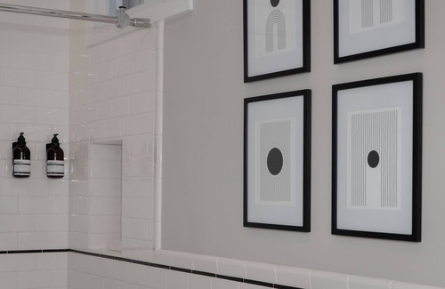 McGinley Square House | Unwind in Unmatched Comfort: Your Dream Getaway Awaits with Vrbo Exquisite Stay!