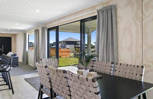 Wharewaka House | Unwind on Wai, New 4BR Home With Style and Comfort