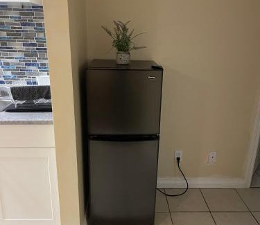 Banff Trail Apartment | UofC-SAIT-Banff Trail-Suite A&B
