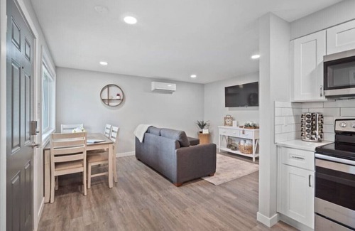 Spokane Valley Apartment | Update 2 bedroom apartment Great Valley Location