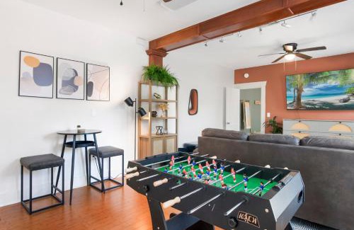 Historic Ybor House | Updated 1 BR Home - Steps to 7th Ave