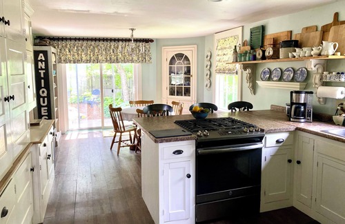 East Corinth House | Updated 1890's Farmhouse in Quaint Vermont Village