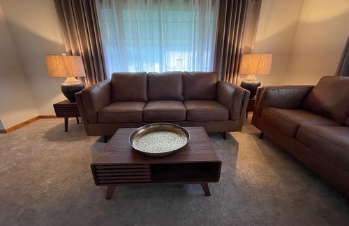 La Crosse House | Updated 1950s Home | UW Convenience