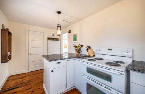 Winston - Salem House | Updated 1BR cottage on private acre+ lot
