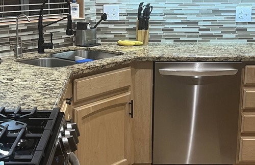 Palm Valley House | Updated 2024 home in Beautiful Pebble Creek AZ w/world class golf and amenities