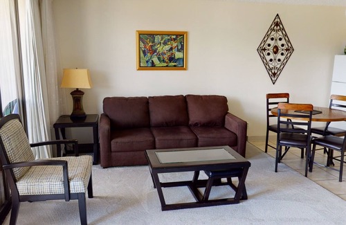 Waikiki Condo | Updated 22nd Floor Waikiki Condo - Free parking & WiFi - Ideal for large family! by Koko Resort Vacation Rentals