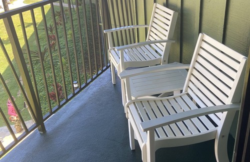 Hanamaulu Condo | UPDATED 3RD FLOOR UNIT, OCEAN VIEW FROM YOUR BED, OUTRIGGER BEACHFRONT RESORT