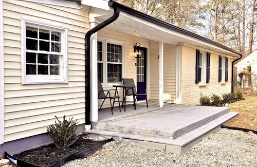 Southeast Raleigh House | Updated 4-bedroom house with relaxing sunroom; minutes from downtown Raleigh.