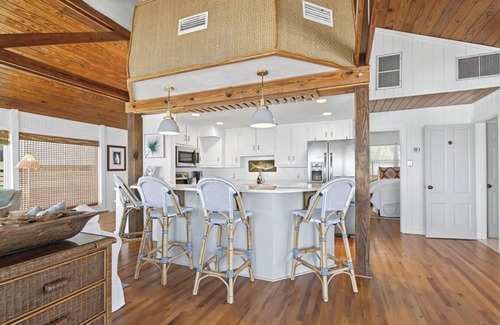 Alligator Point House | Updated Alligator Point bay front home with dock. Great water and sunset views!