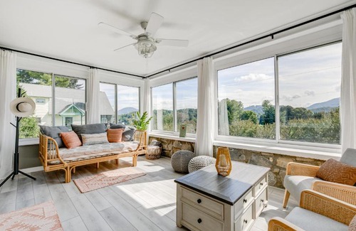 Waynesville House | Updated and Modern Waynesville Cottage with Fire Pit