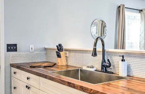 Pittsburgh House | Updated ATL Home < 2 Mi to Dtwn & Stadium!