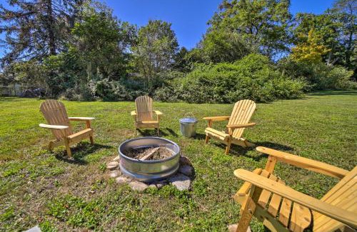 Brevard House | Updated Brevard Home - Close to Downtown!