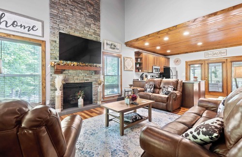 Chickamauga Lake House | Updated Cabin - Hiwassee Highlife