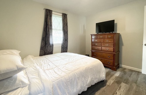 Lancaster House | Updated Cape Cod in the heart of Lancaster, NY