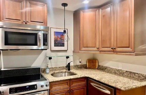 Federal Hill Condo | Updated condo on Federal Hill