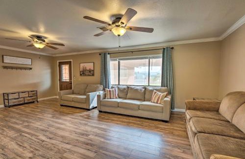 Bullhead City House | Updated Family Home - 2 Blocks to Colorado River!