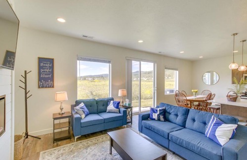 Garden City House | Updated Garden City Retreat Less Than 1 Mi to Bear Lake!