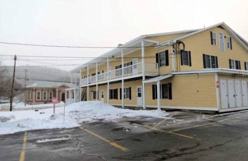 Ludlow Condo | Updated Main St Condo in downtown Ludlow!