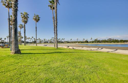 South Mission Beach Apartment | Updated Mission Beach Condo Walk to Belmont Park!