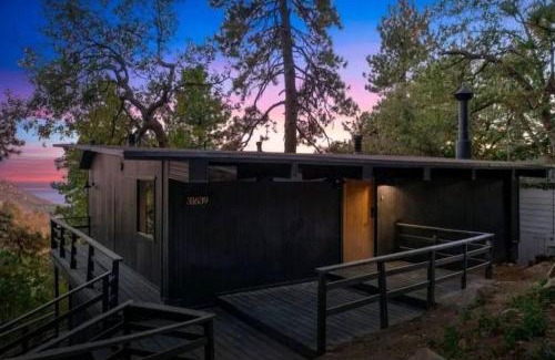Running Springs House | Updated Mountain Cabin Retreat with 180 views off Deck and Balcony