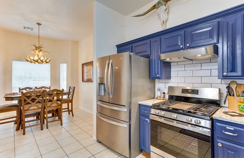 Norman House | Updated Norman Home ~ 1 Mi to Oklahoma University!