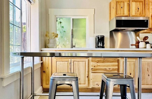 Vallejo Apartment | Updated Private & Quiet Studio