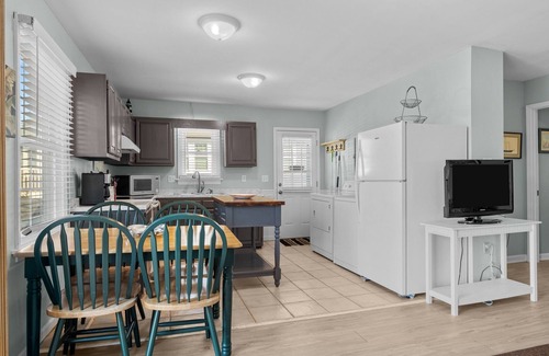 Emerald Isle Condo | UPDATED Sea-renity EAST near boat ramp