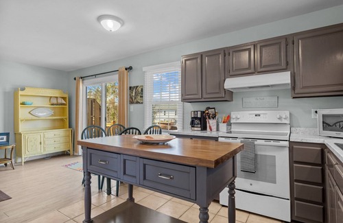 Emerald Isle Condo | UPDATED Sea-renity EAST near boat ramp