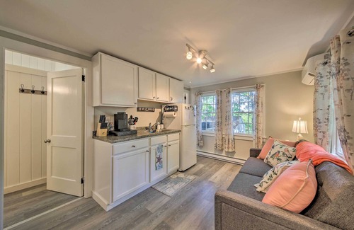 Edgecomb Cottage | Updated Tiny House: Walk to Wiscasset Village