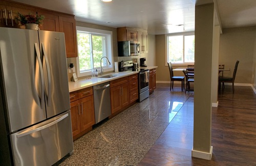 Kellogg House | Updated Uptown Property. Inside Bilke Storage!